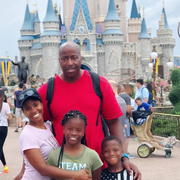 Meet your Posher, Shawanda - Picture 1 of 1